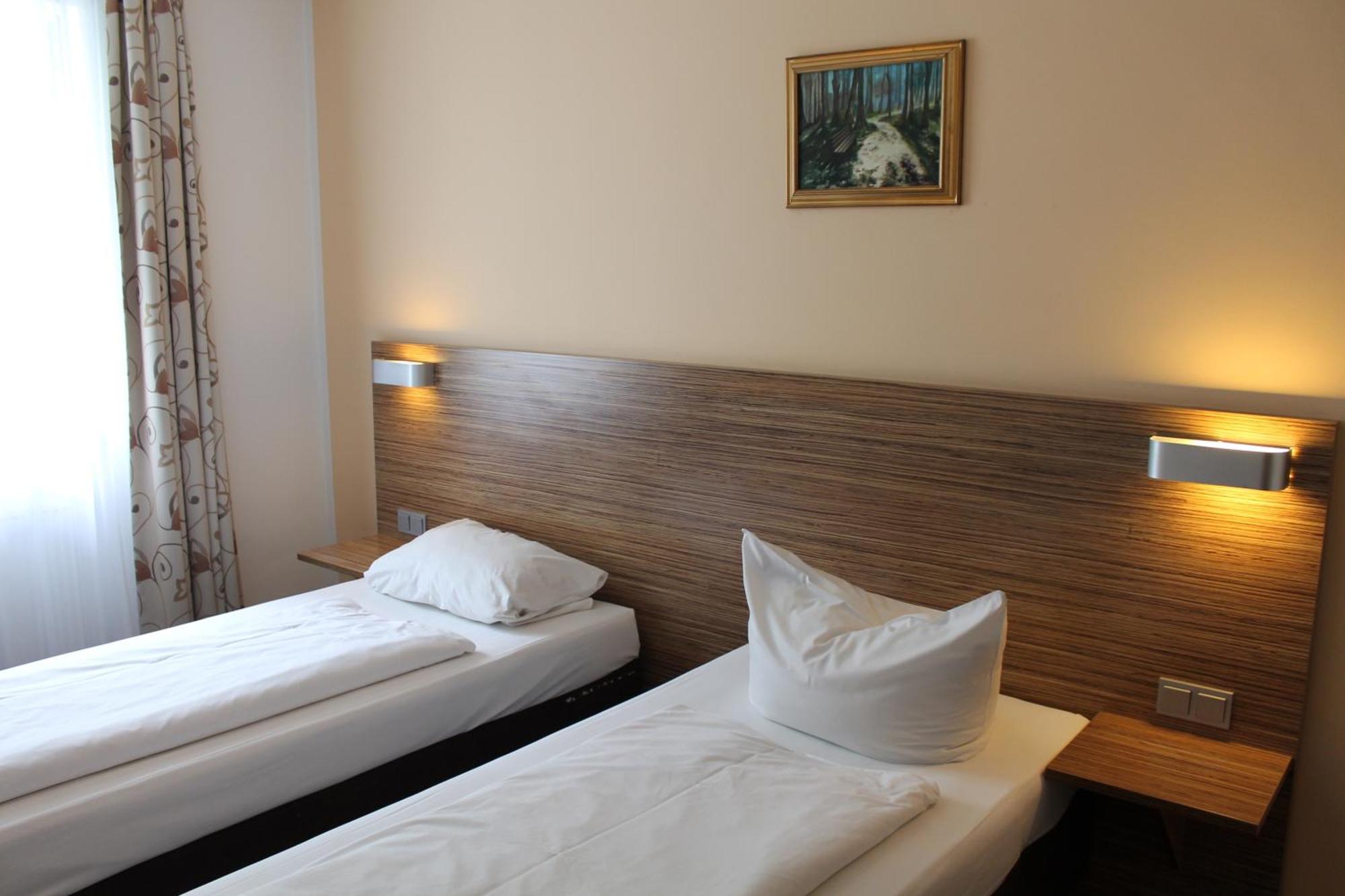 Hotel Andra Muenchen Quarto foto